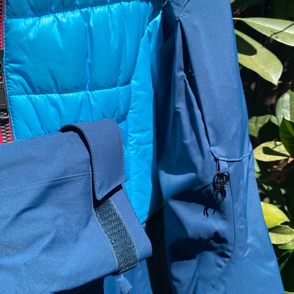 2/$180 NWOT Spyder Snow Puffer Winter Jacket - Picture 2 of 7